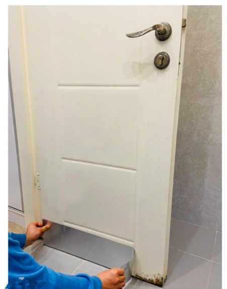 عایق ضدپوسیدگی درب حمام و دستشویی