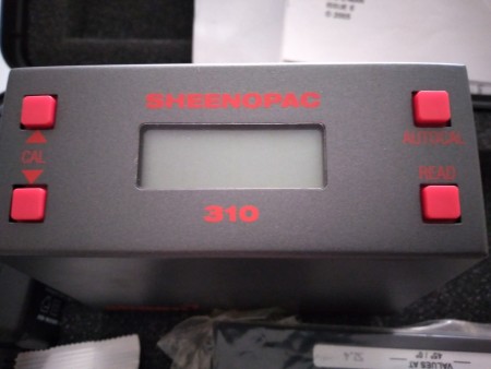 Color reflectometer - color reflectometer