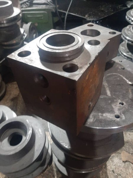 خدمات فرزکاری منوال