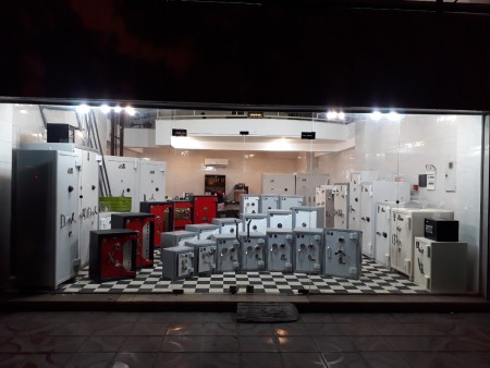 Sale of safe and fireproof safes in Isfahan at the best price