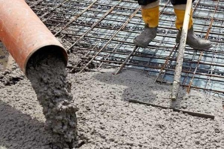 روان  کننده بتن پلی کربوکسیلاتی SP18