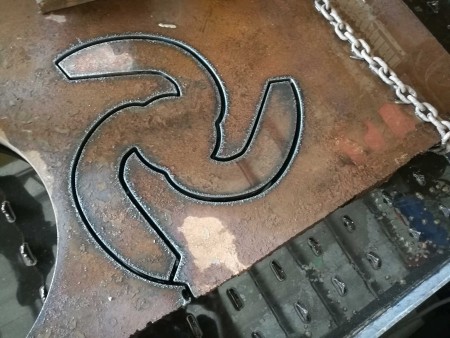 برش لیزری انواع فلزات(رنگی)