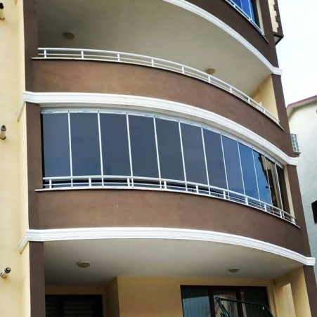 Rail balcony glass