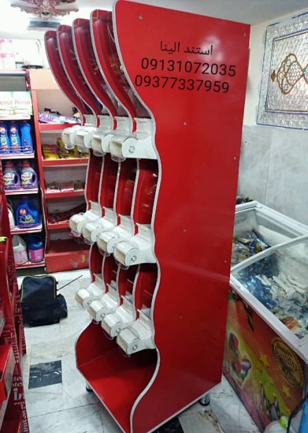 استند شکلات و خشکبار