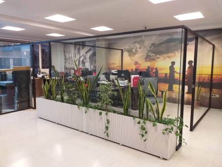 پارتیشن شیشه ای  راش دکور