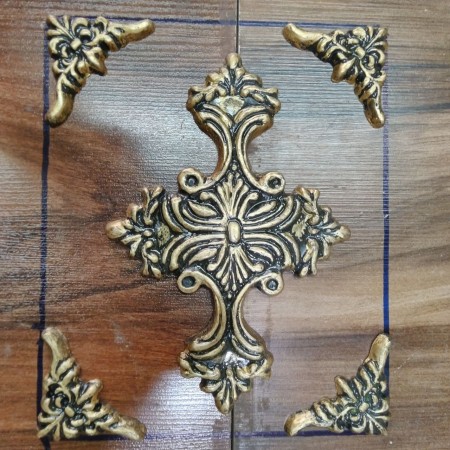 تولید و فروش محصولات رزینی برای کار چوب