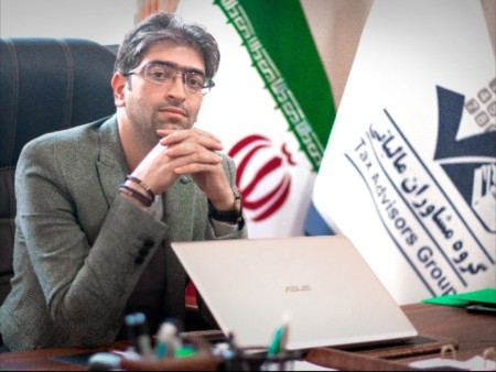 Dr. Salehi's tax consultant