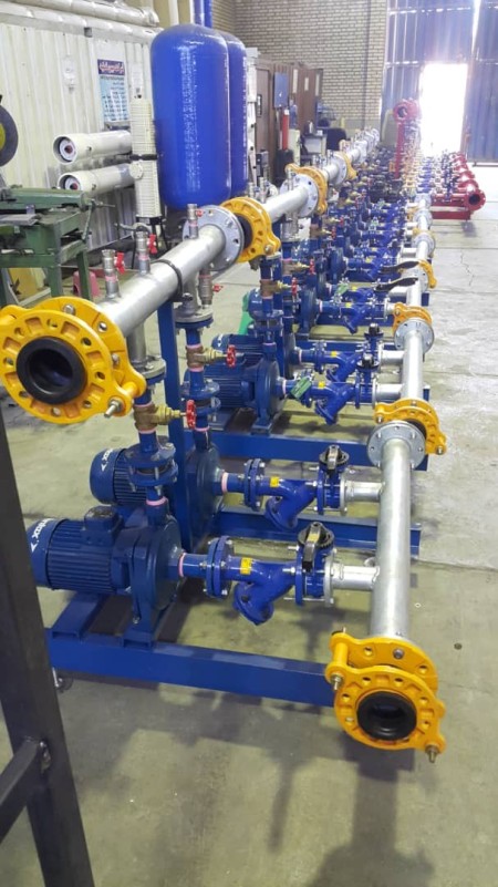 Booster water supply pump of Negin Sabz Aria fire department