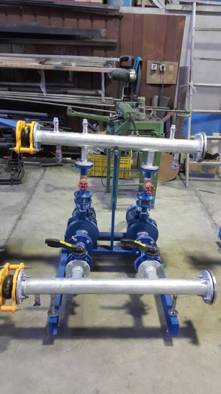 Booster water supply pump of Negin Sabz Aria fire department