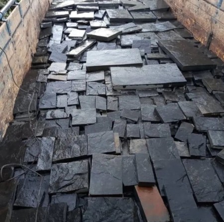 Sale of crushed stone - black - Migun