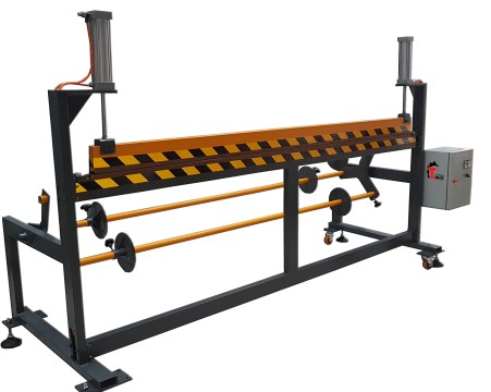 Sleeping mattress packaging machine