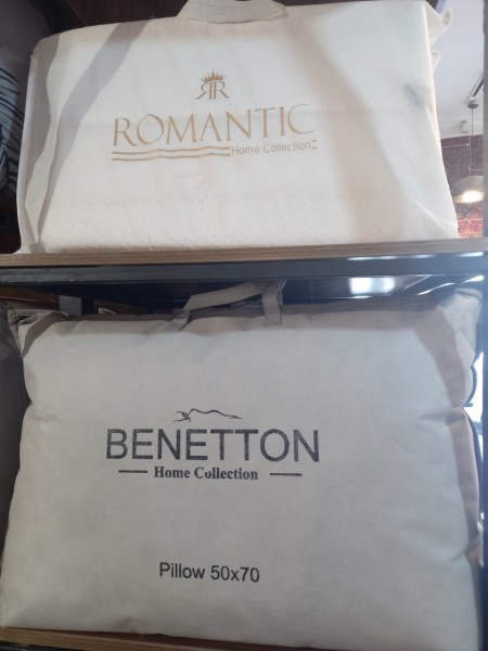 Romantic and Benton medical pillow