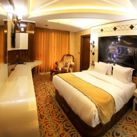 هتل بین المللی 4 ستاره آریا