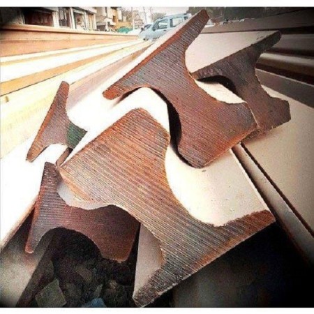 Sale of iron rail, kilometer rail, u33 rail, s49 rail, uic60 rail