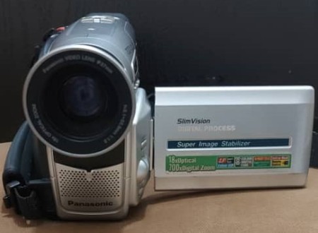 panasonic NV-VZ15 video camera