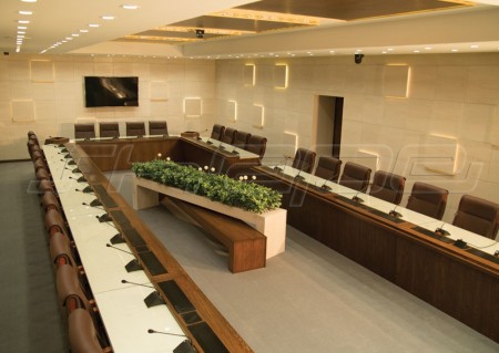 طراحی و تجهیز سالن کنفرانس و همایش