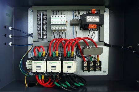 German screw compressor with guaranteed price and immediate delivery - Safavi Air compressor