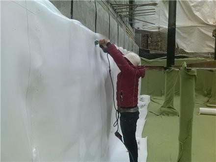 Isolation and drainage of foundation and roof garden (green roof) with PVC geomembrane