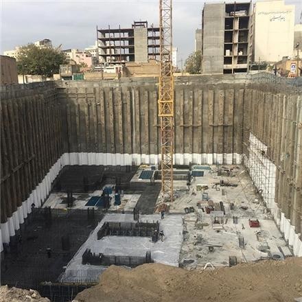 Isolation of construction pits