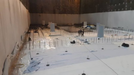 Foundation moisture isolation with PVC geomembrane