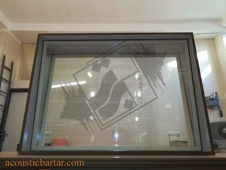 Design, sale and installation of sound studio visor glass