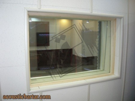 Design, sale and installation of sound studio visor glass