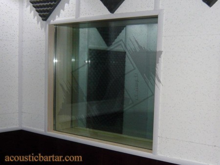 Design, sale and installation of sound studio visor glass