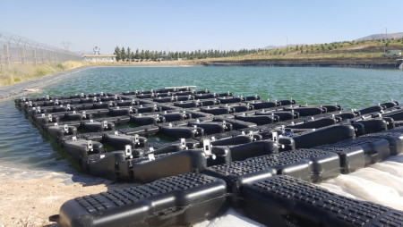 Solar panel floats and marinas