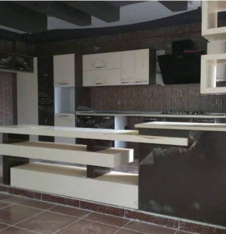طراحی کابینت آشپزخانه مدرن در مهر شهر کرج