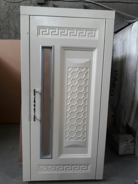 Steel handle on the hinge of the elevator