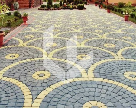 Concrete paving stones for traffic for settlements