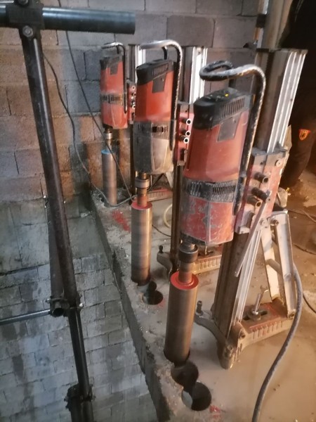 Implementation of concrete grinding and cutting services