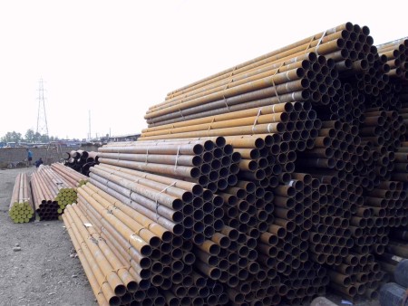 Buying and selling all kinds of manisman and seamed pipes