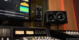 Speaking and dubbing training at Jam Jam Academy