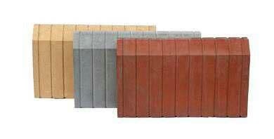 Concrete and fully colored table with higher resistance than stone table