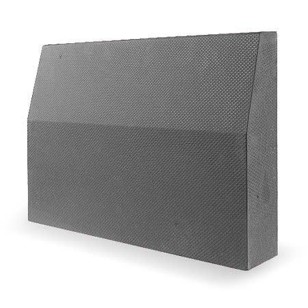 Concrete and fully colored table with higher resistance than stone table