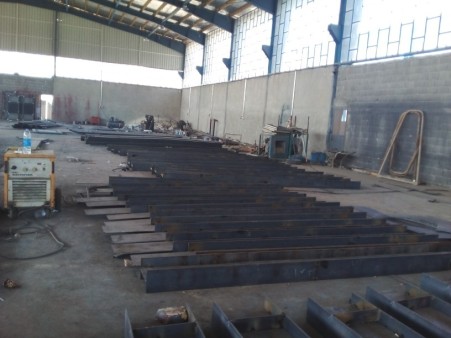 Design and construction of all kinds of metal structures - metal frame - construction of doors and w ...