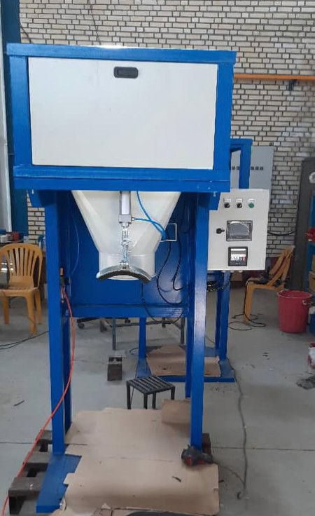 Granular and powder filling machine