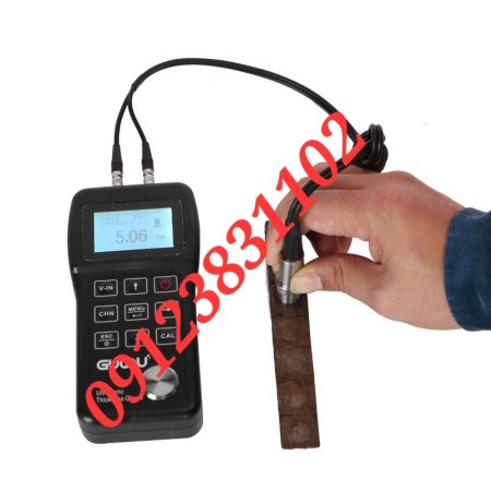 Ultrasonic thickness gauge