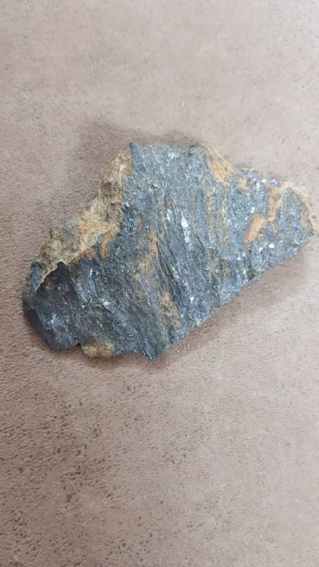 Buying and selling antimony stone