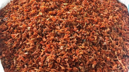 تولید کننده خشکبار در مقیاس تناژ