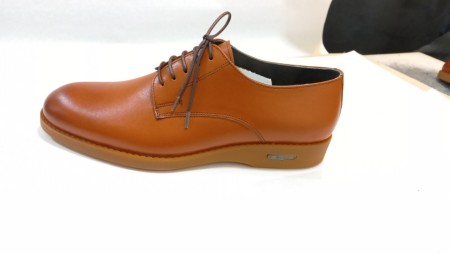 کفش R 210 عسلی