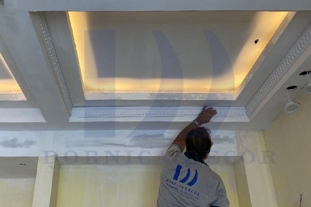 Throat plastering and hidden light of Dernica decor polyurethane