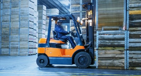 Sale of electric forklift
