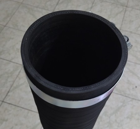 Air blower shock absorber rubber interface