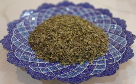 ادویه جات ، گیاهان دارویی و انواع محصولات گیاهی