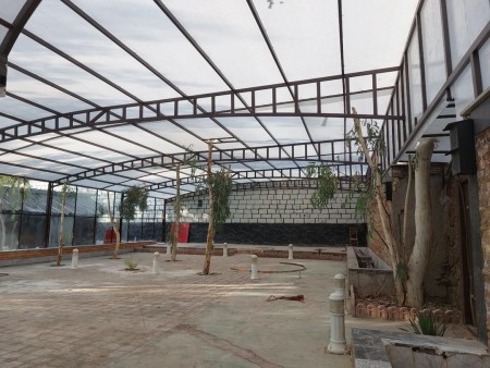 Excellent quality double-walled polycarbonate sheet