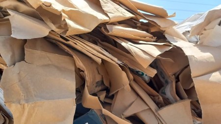 فروش ضایعات کاغذ دکور و کراتن کرافت