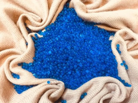 Special sale of silica gel granules