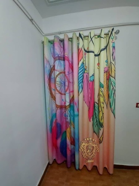 Curtain printing of desired design